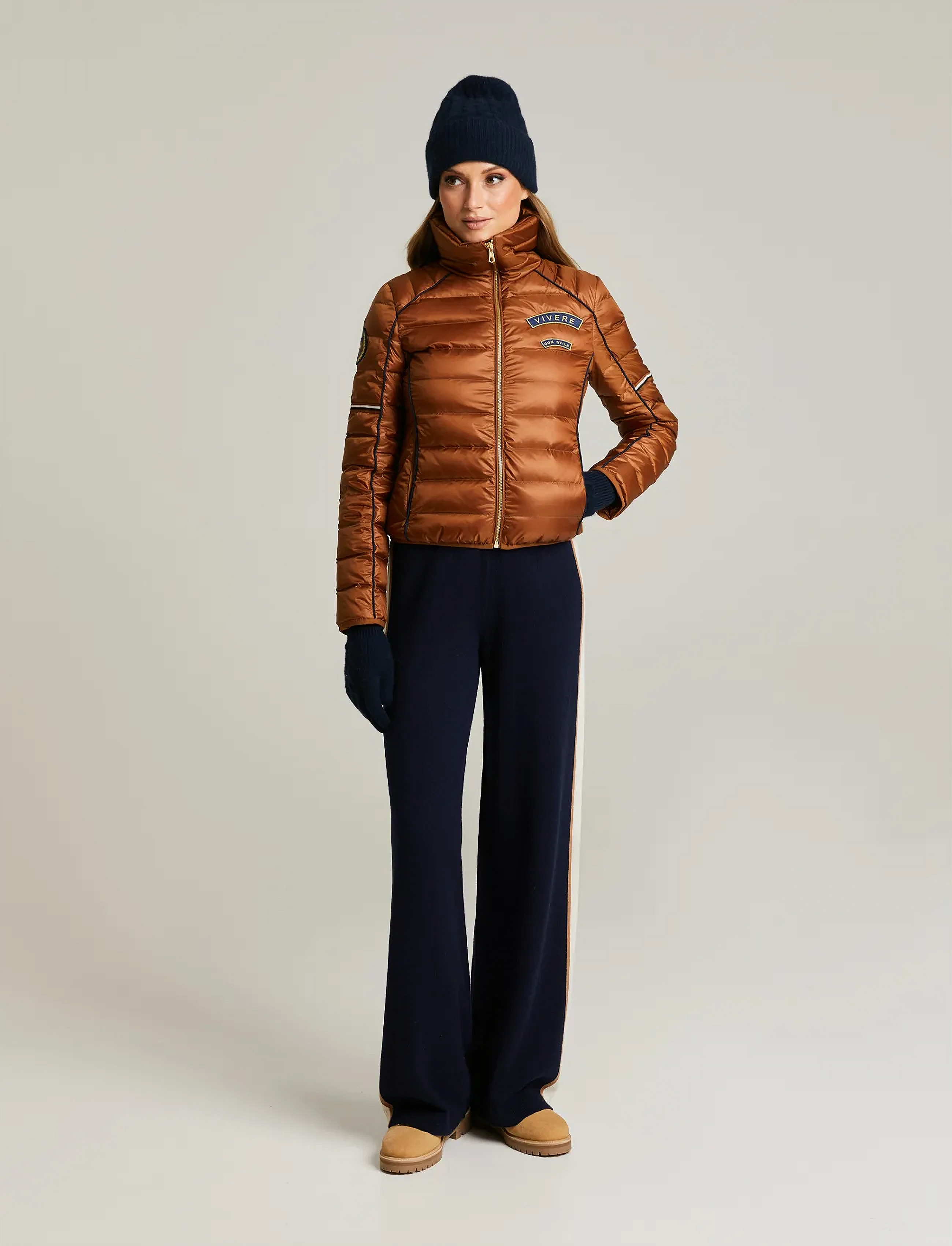 Andiata Victorine, L, Brown, Jakker > Vatteret Jakke, Dame