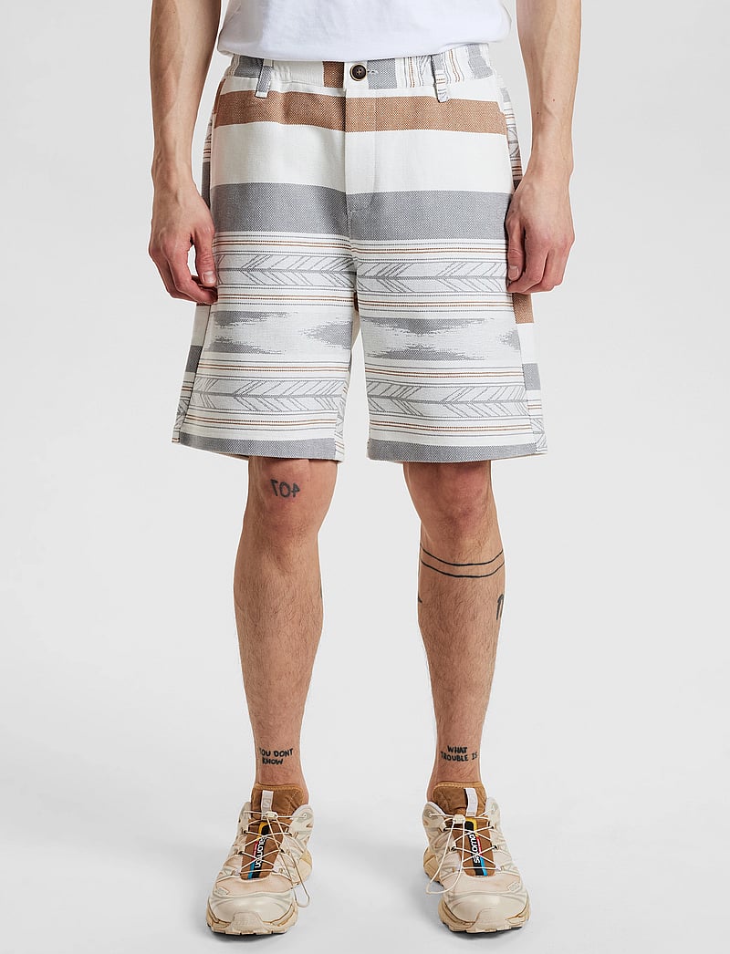 Anerkjendt - AKLT JAN JACQUARD - lühikesed vabaajapüksid - wood thrush - 3