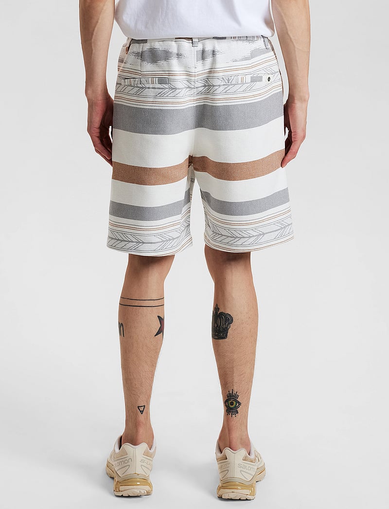 Anerkjendt - AKLT JAN JACQUARD - lühikesed vabaajapüksid - wood thrush - 4