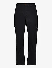 Anerkjendt - AKJAN BIG POCKET PANT - cargobroeken - caviar - 0