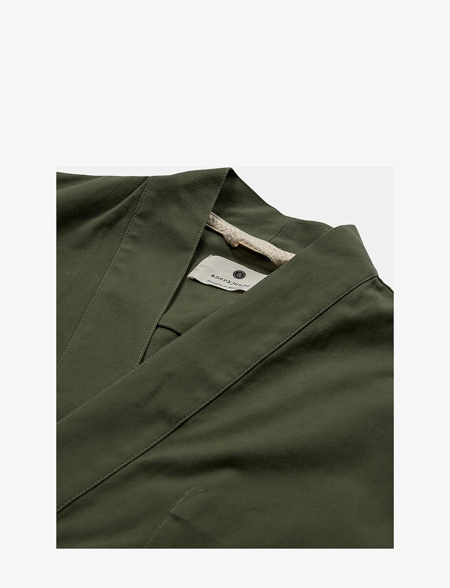 Anerkjendt - AKJESPER KIMONO OVERSHIRT - frühlingsjacken - olivine - 2
