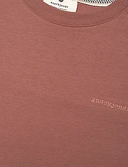 Anerkjendt - AKROD S/S TEE NOOS - GOTS - kortermede t-skjorter - cognac - 2