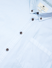 Anerkjendt - AKKONRAD L/S POPLIN SHIRT NOOS - casual overhemden - baby blue - 3
