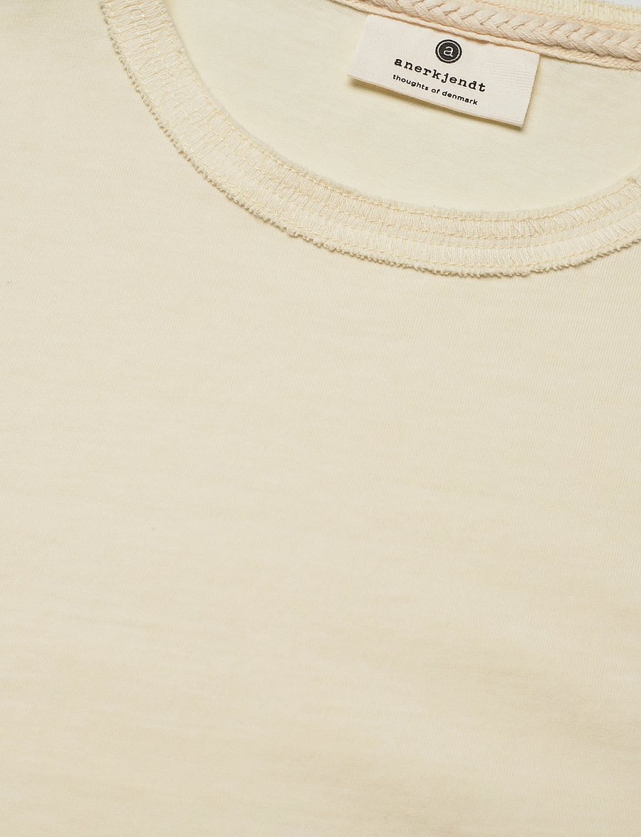 Anerkjendt - AKKIKKI S/S TEE - kurzärmelige t-shirts - tofu - 5