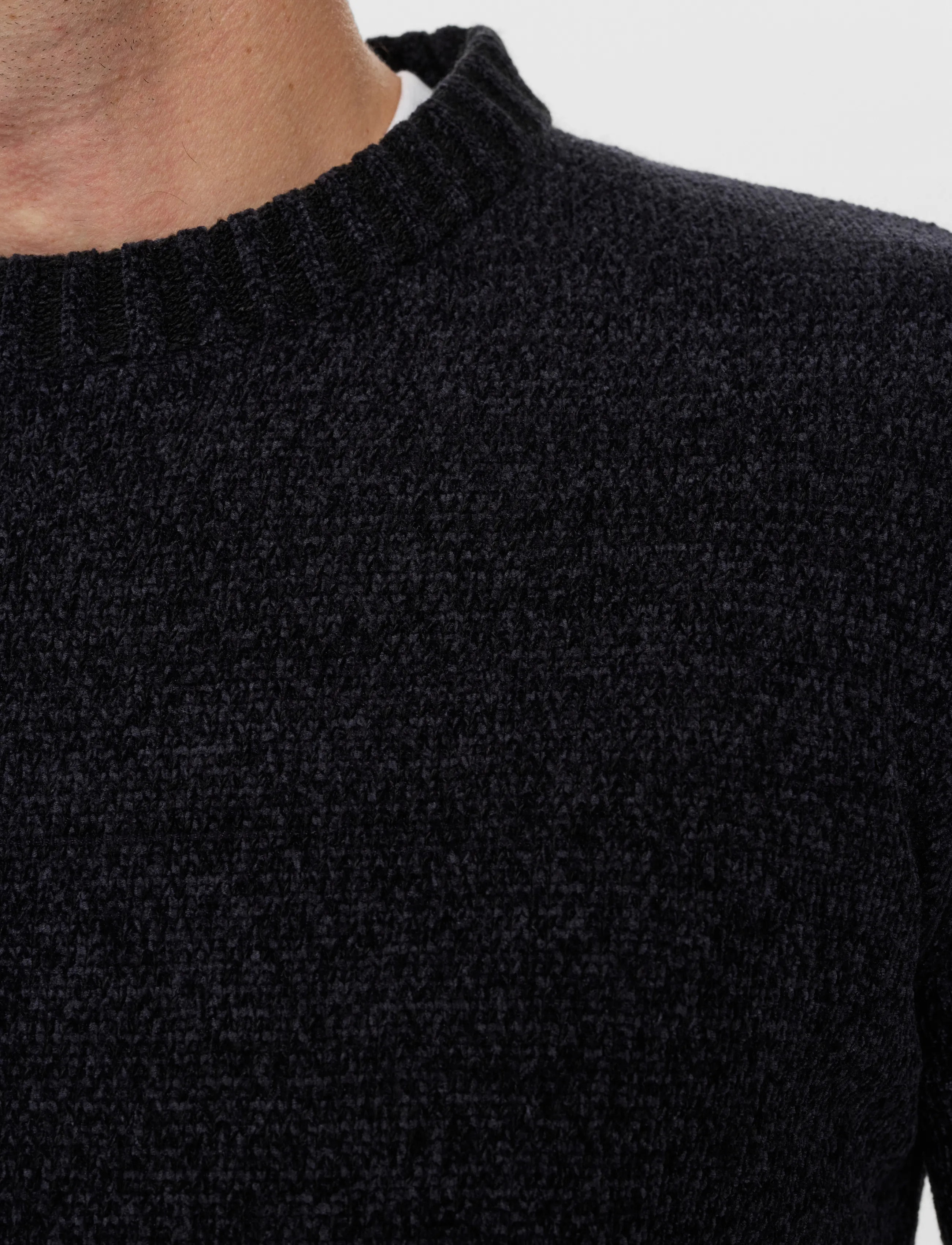 Anerkjendt - AKSUNE CHENILLE KNIT - round necks - caviar - 3