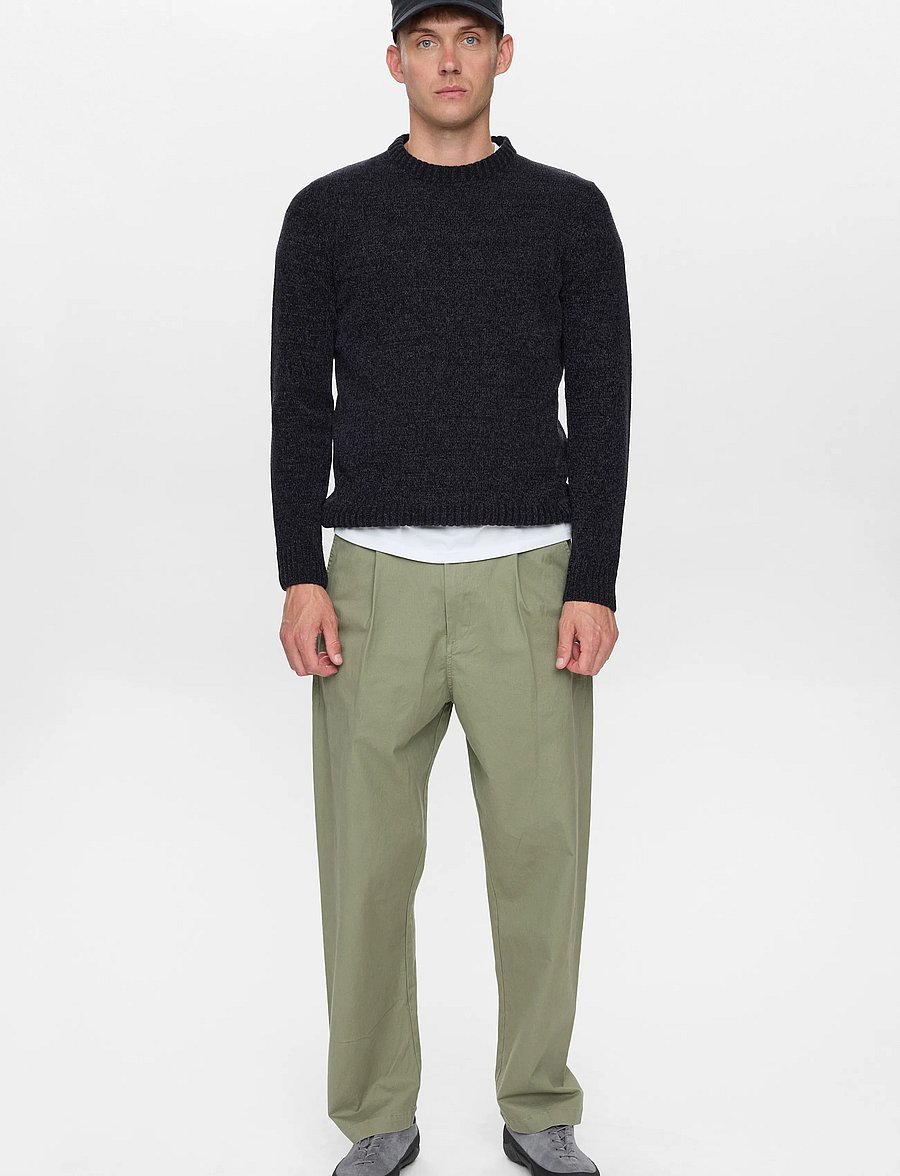Anerkjendt - AKSUNE CHENILLE KNIT - Ümara kaelusega - caviar - 3