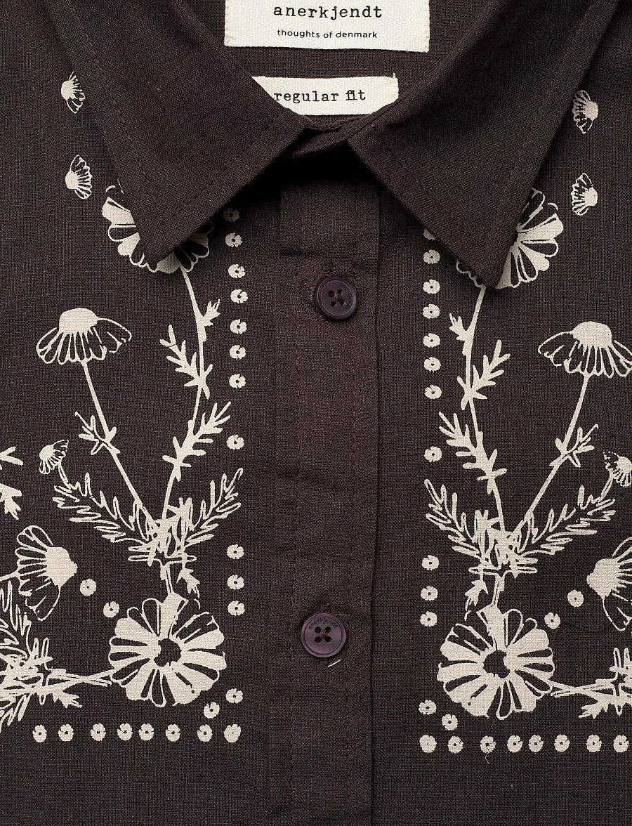 Anerkjendt - THEO FLOWER PRINT S/S SHIRT - kortærmede skjorter - chocolate brown - 2