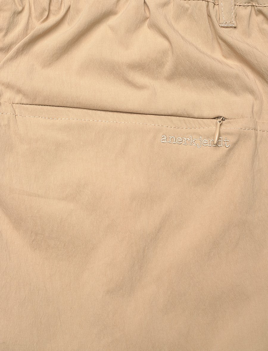 Anerkjendt - AKJAN TEC GROSGRAIN BELT SHORTS - cargo shorts - incense - 4