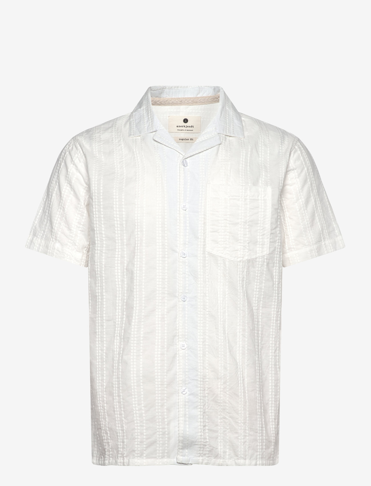 Anerkjendt - AKLEON EMB S/S SHIRT - kortärmade skjortor - tofu - 0