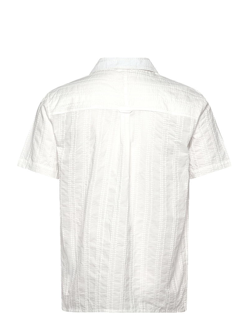 Anerkjendt - AKLEON EMB S/S SHIRT - kortärmade skjortor - tofu - 1
