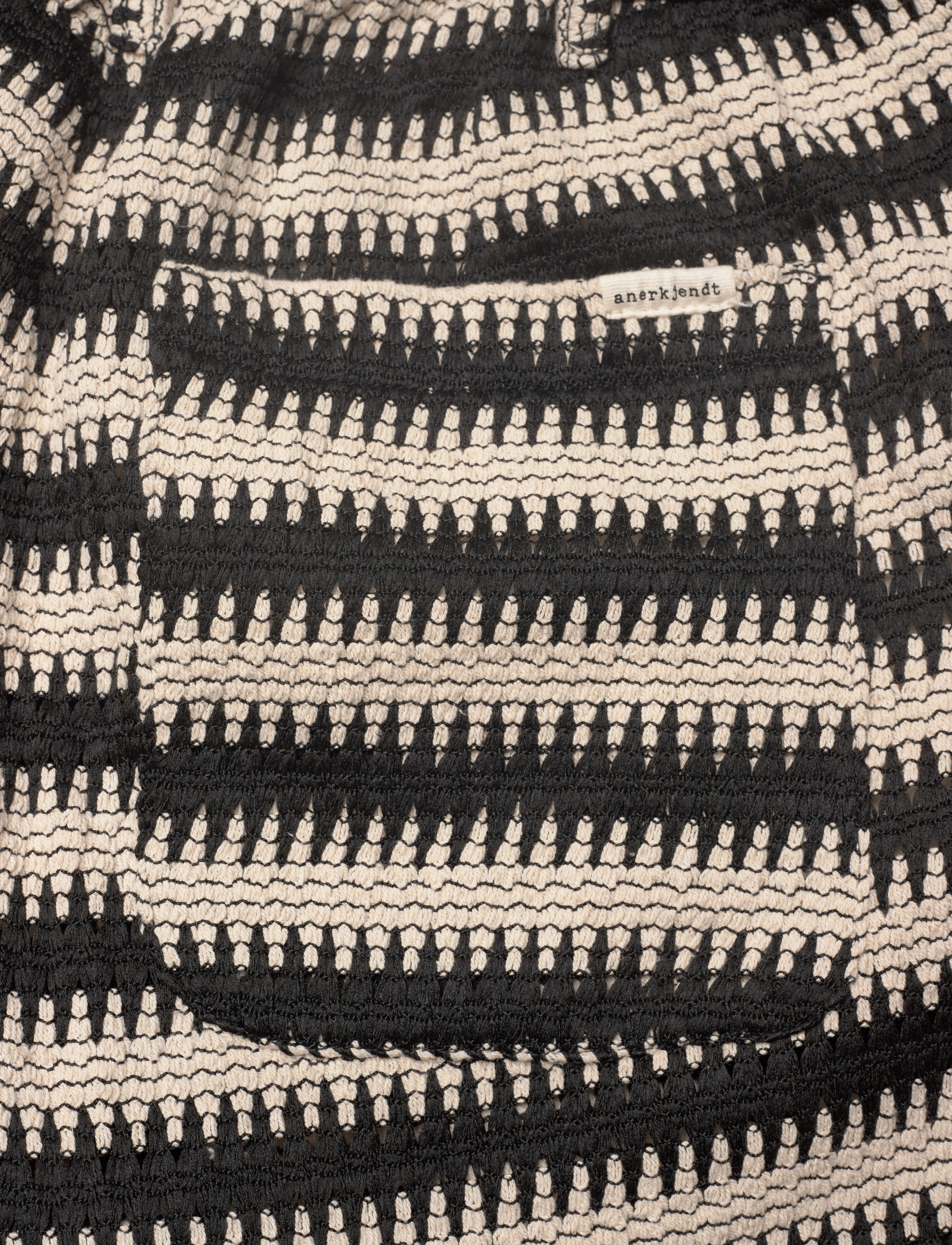 Anerkjendt - AKJAN STRUC STRIPE SHORTS - casual shorts - tofu - 4