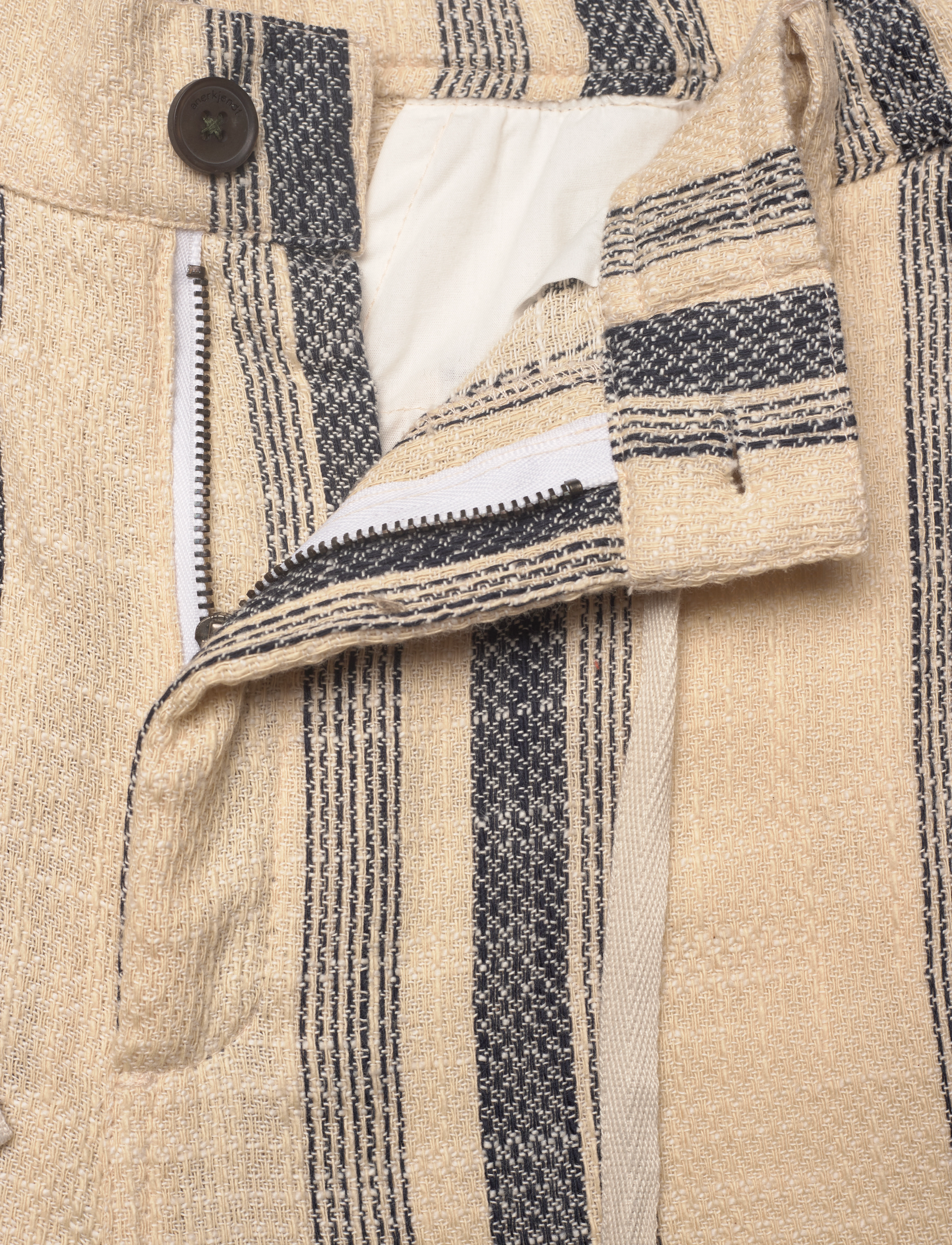 Anerkjendt - AKJAN STRUCTURE SHORTS - casual shorts - tofu - 3