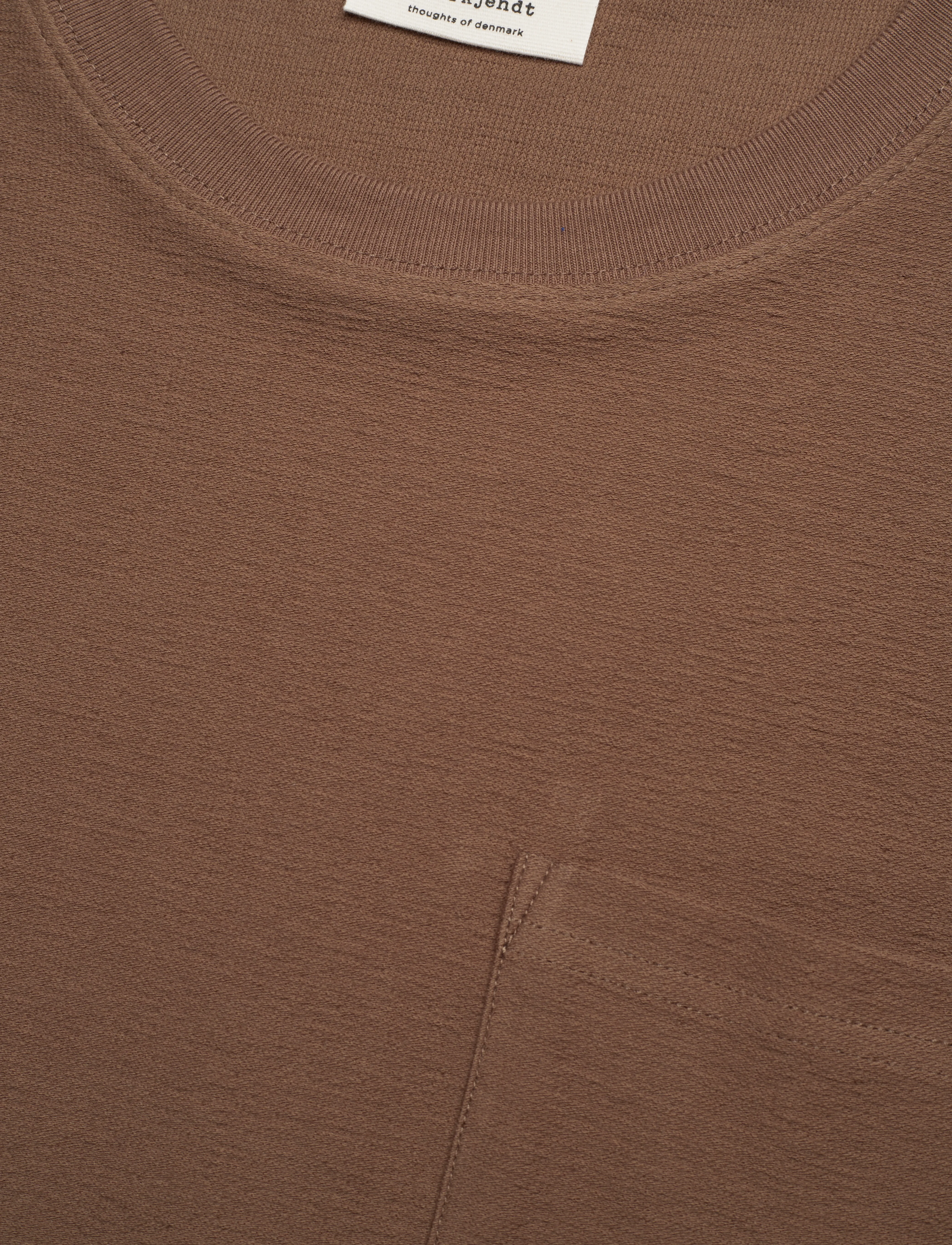 Anerkjendt - AKKIKKI STRUTURE TEE - cub - 2