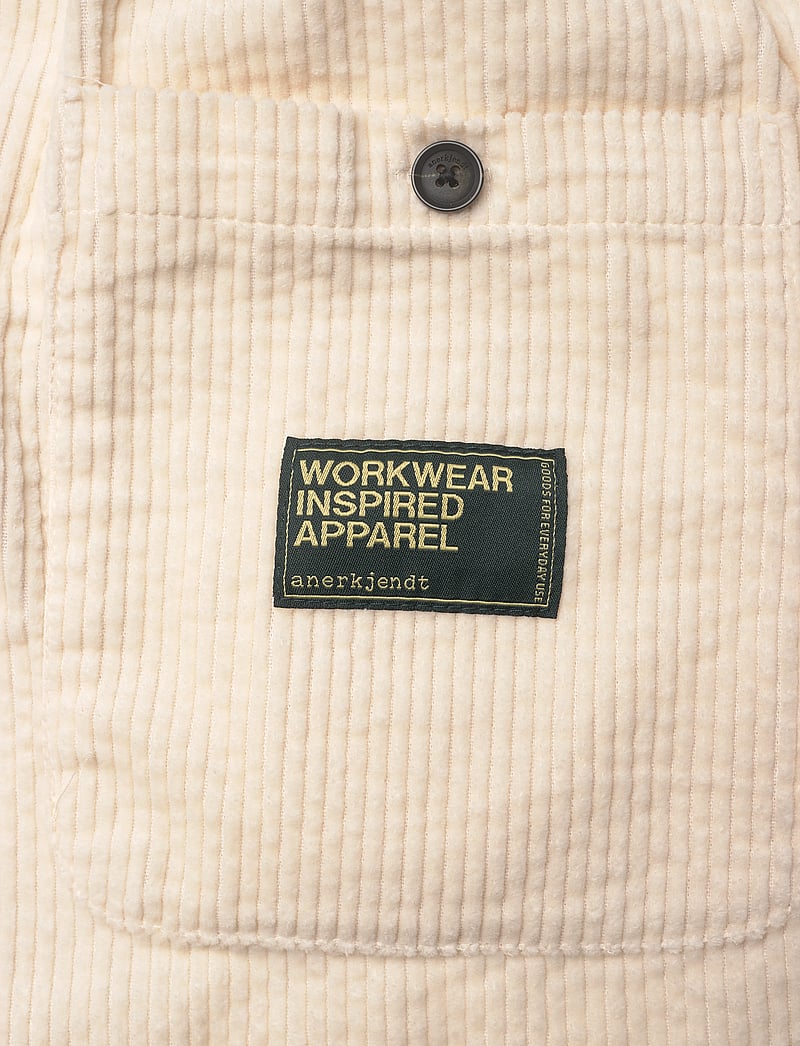 Anerkjendt - AKJAN CORDUROY SHORTS. - cargo shorts - tofu - 4