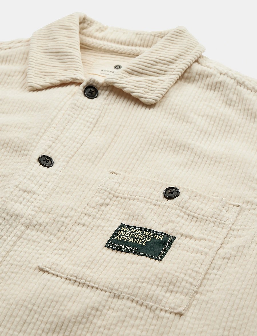 Anerkjendt - AKTHEO CORDUROY S/S SHIRT - kurzarmhemden - tofu - 4