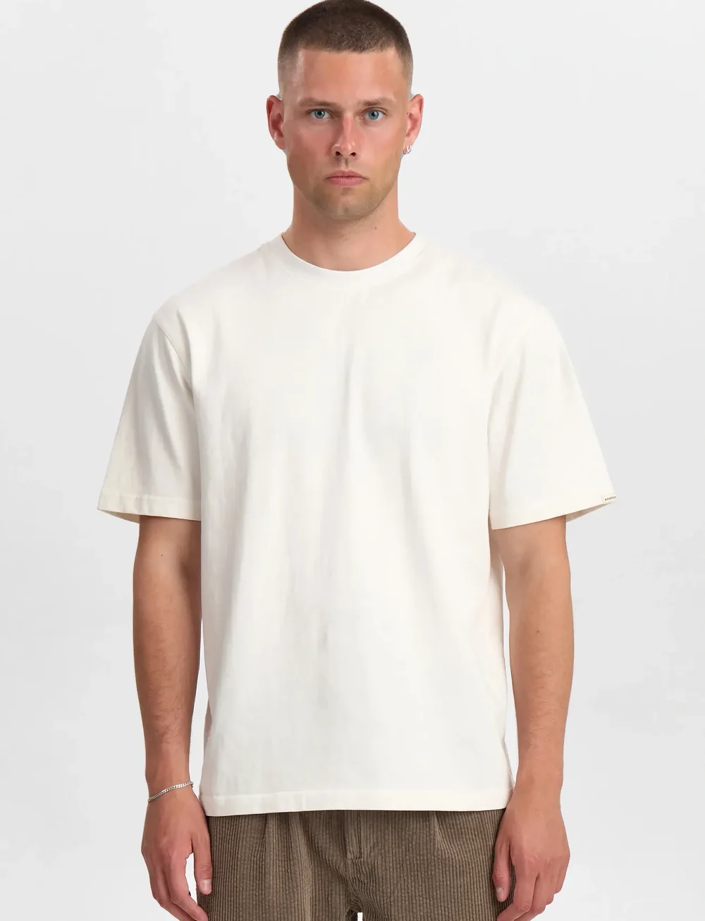 Anerkjendt - AKJAN CORD PLEAT PANTS - chinos - deep lichen green - 0