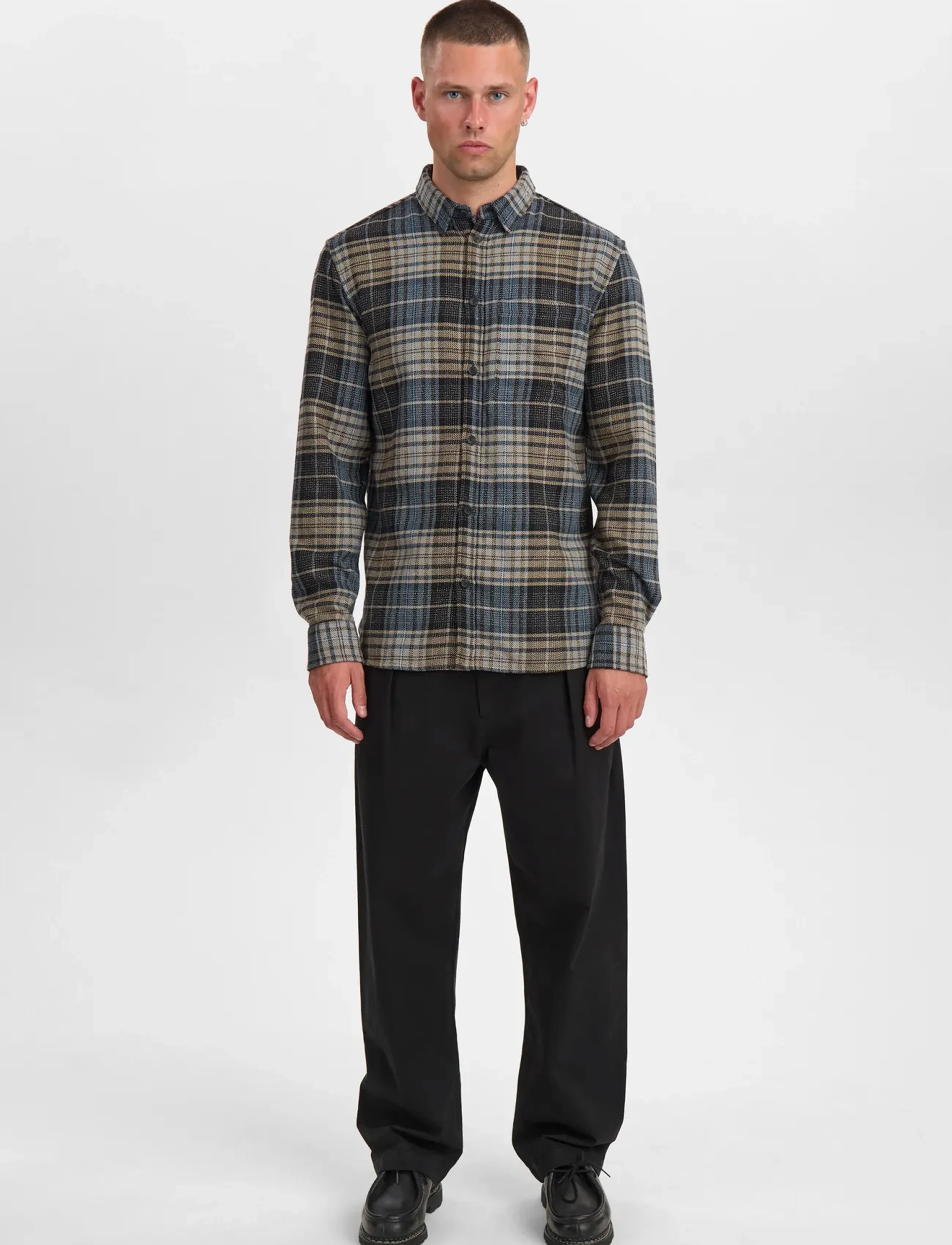 Anerkjendt - AKKONRAD STRUCTURE SHIRT - marškiniai - blue indigo - 3