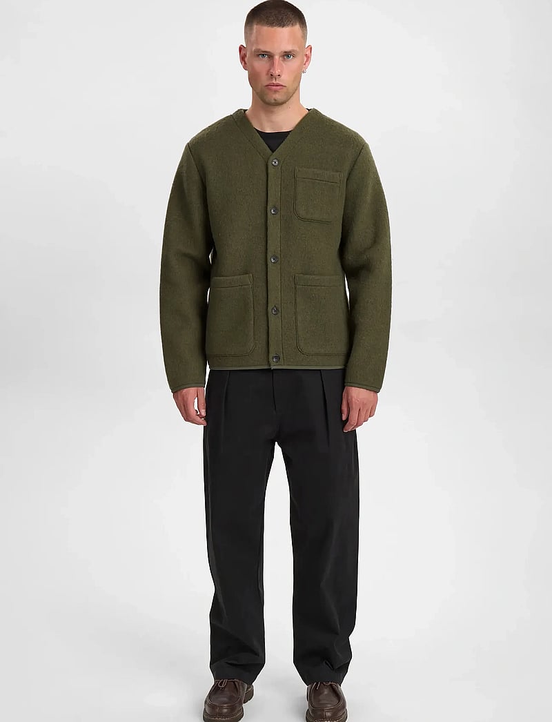 Anerkjendt - AKSIGURD BOILED WOOL OVERSHIRT - cardigans - forest night - 3