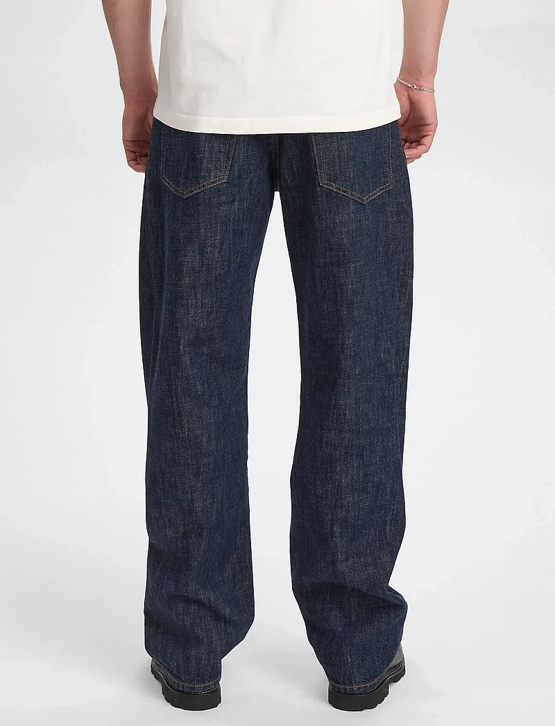 Anerkjendt - AKJONAS JEANS - 8004 MIDNIGHT RAW - suorat farkut - midnight raw - 4