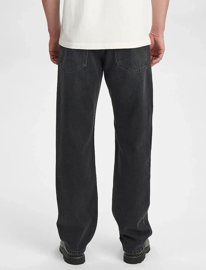 Anerkjendt - AKJUSTIN JEANS - 8002 DG SHADOW - regular jeans - dark grey shadow - 4