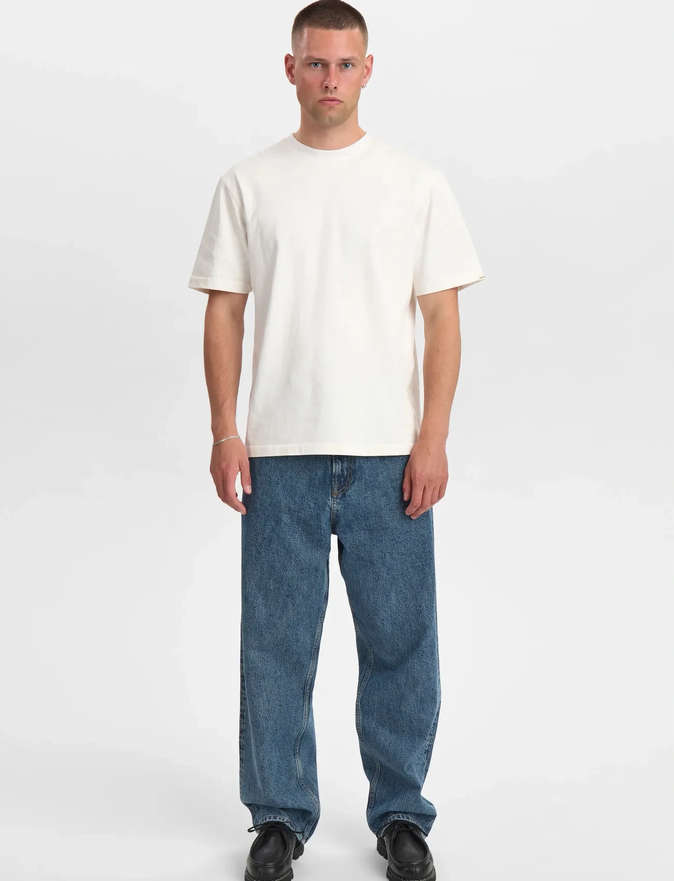 Anerkjendt - AKJAKOB JEANS - 8007 CLASSIC BLUE - rúmar gallabuxur - classic blue - 3