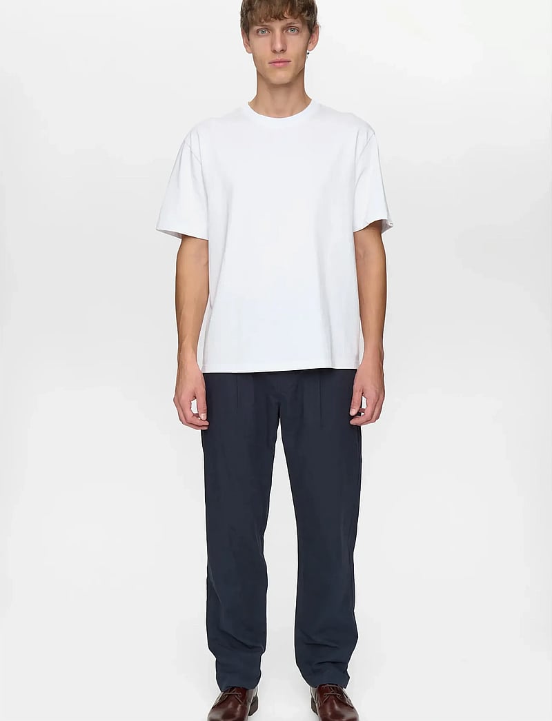 Anerkjendt - AKJAN COTTON POPLIN PANTS - casual trousers - sky captain - 5