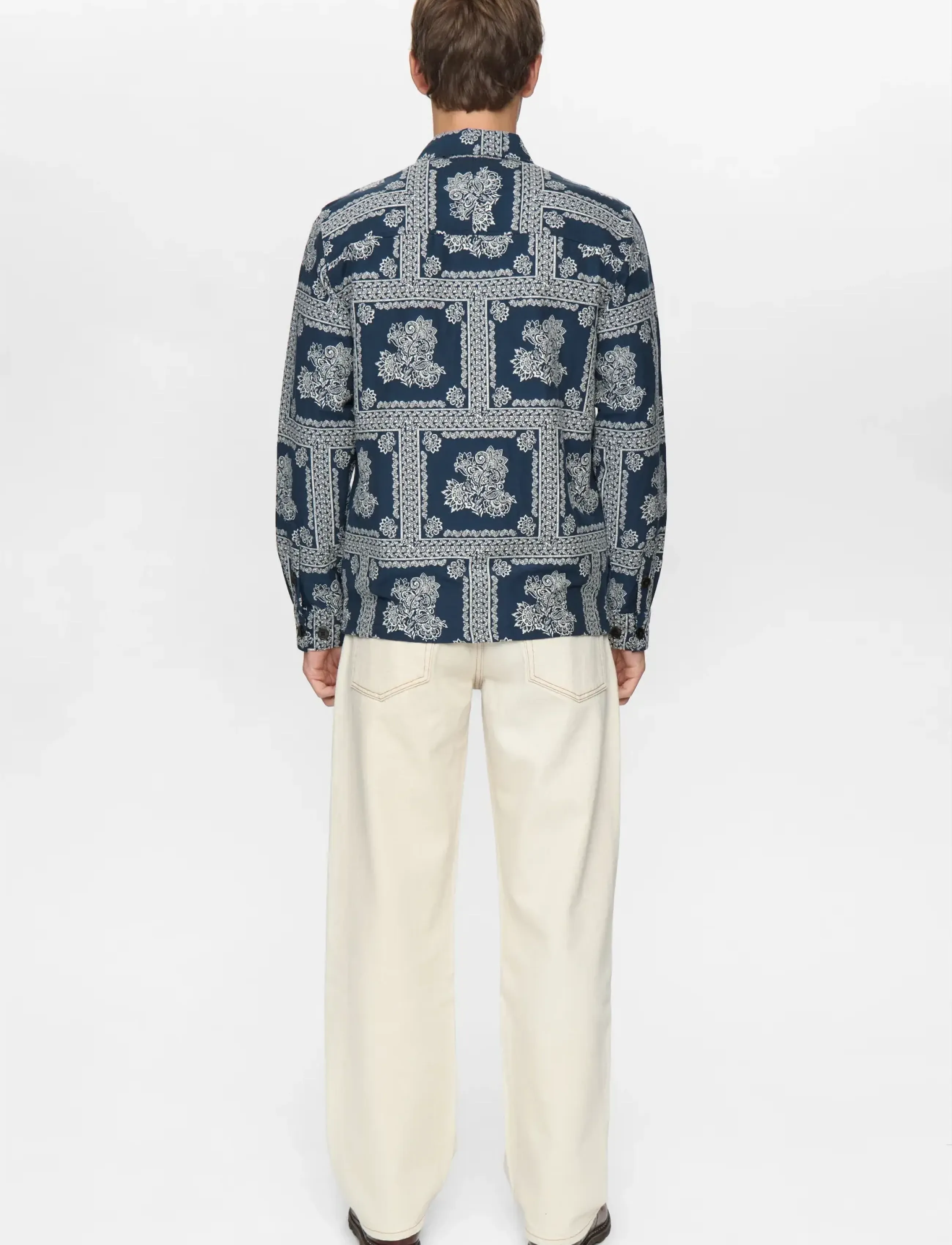 Anerkjendt - AKOSCAR FLOWER OVERSHIRT - mönstrade skjortor - sky captain - 5