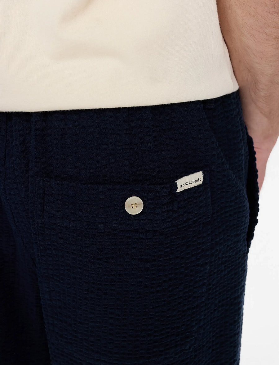Anerkjendt - AKJAN SEERSUCKER SHORTS - vabaaja lühikesed püksid - sky captain - 0