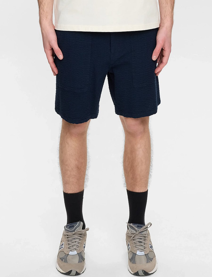 Anerkjendt - AKJAN SEERSUCKER SHORTS - vabaaja lühikesed püksid - sky captain - 3