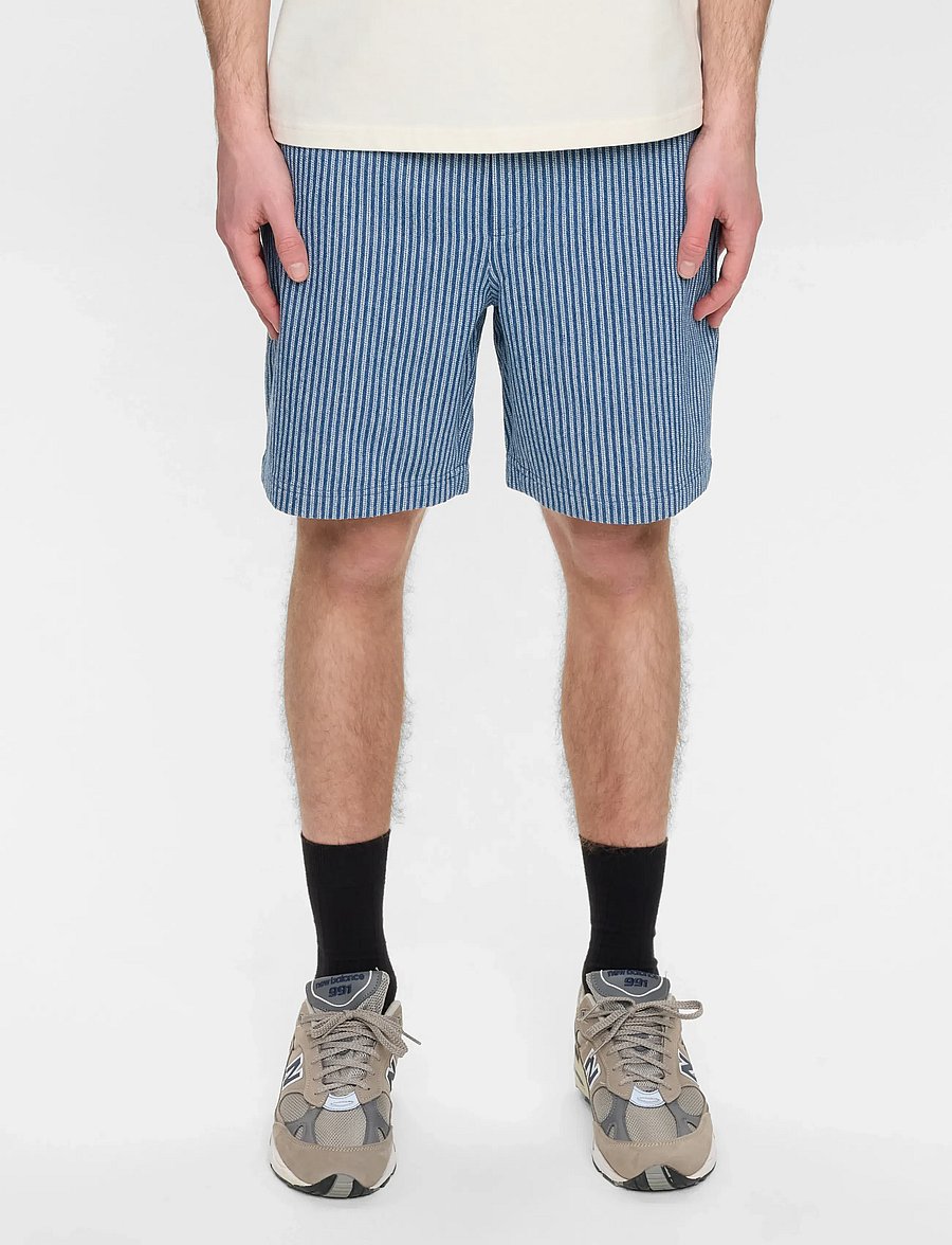 Anerkjendt - AKJAN STRIPE SHORTS - vabaaja lühikesed püksid - sky captain - 3