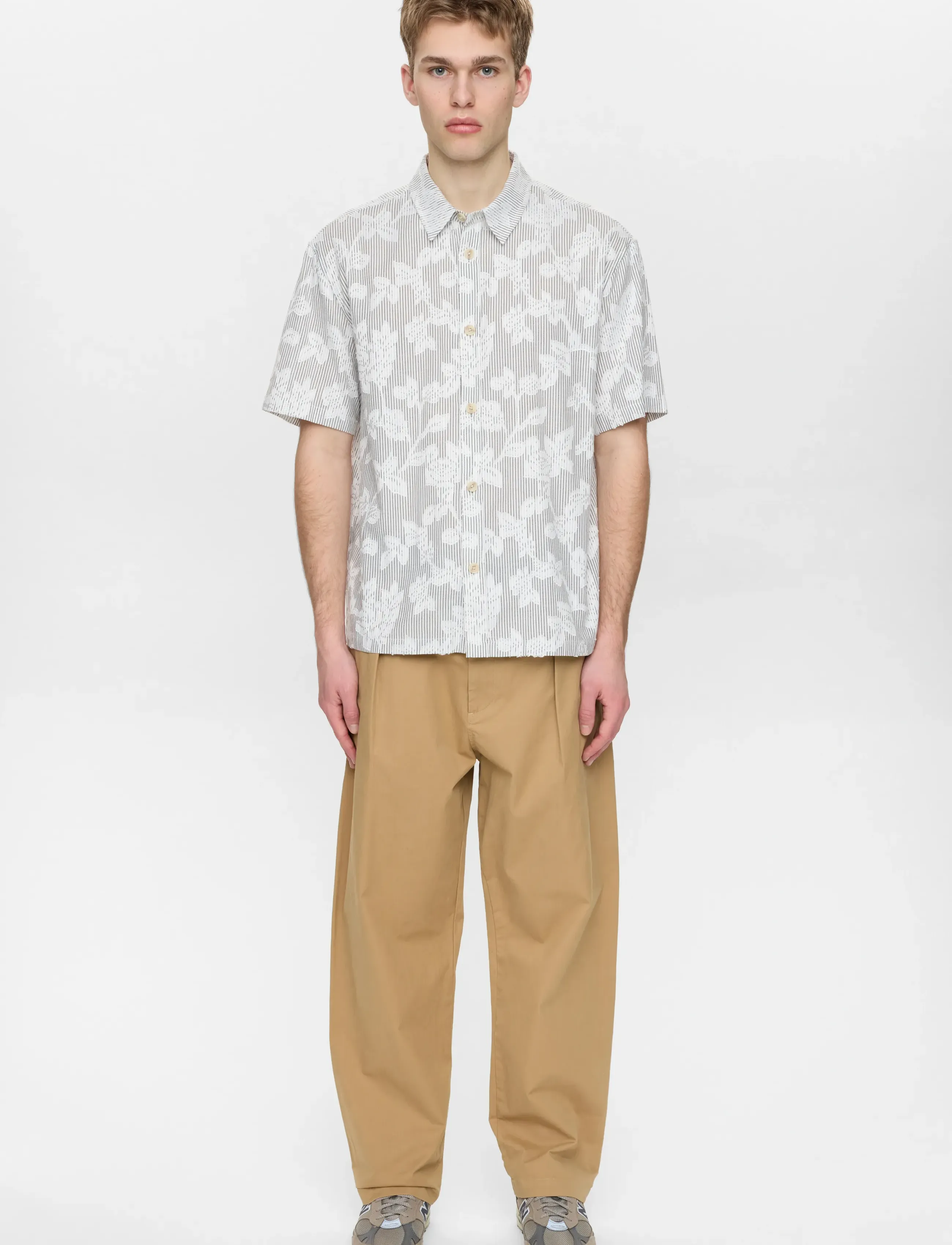 Anerkjendt - AKOTTO JACQ SS SHIRT - kortærmede skjorter - caviar - 3