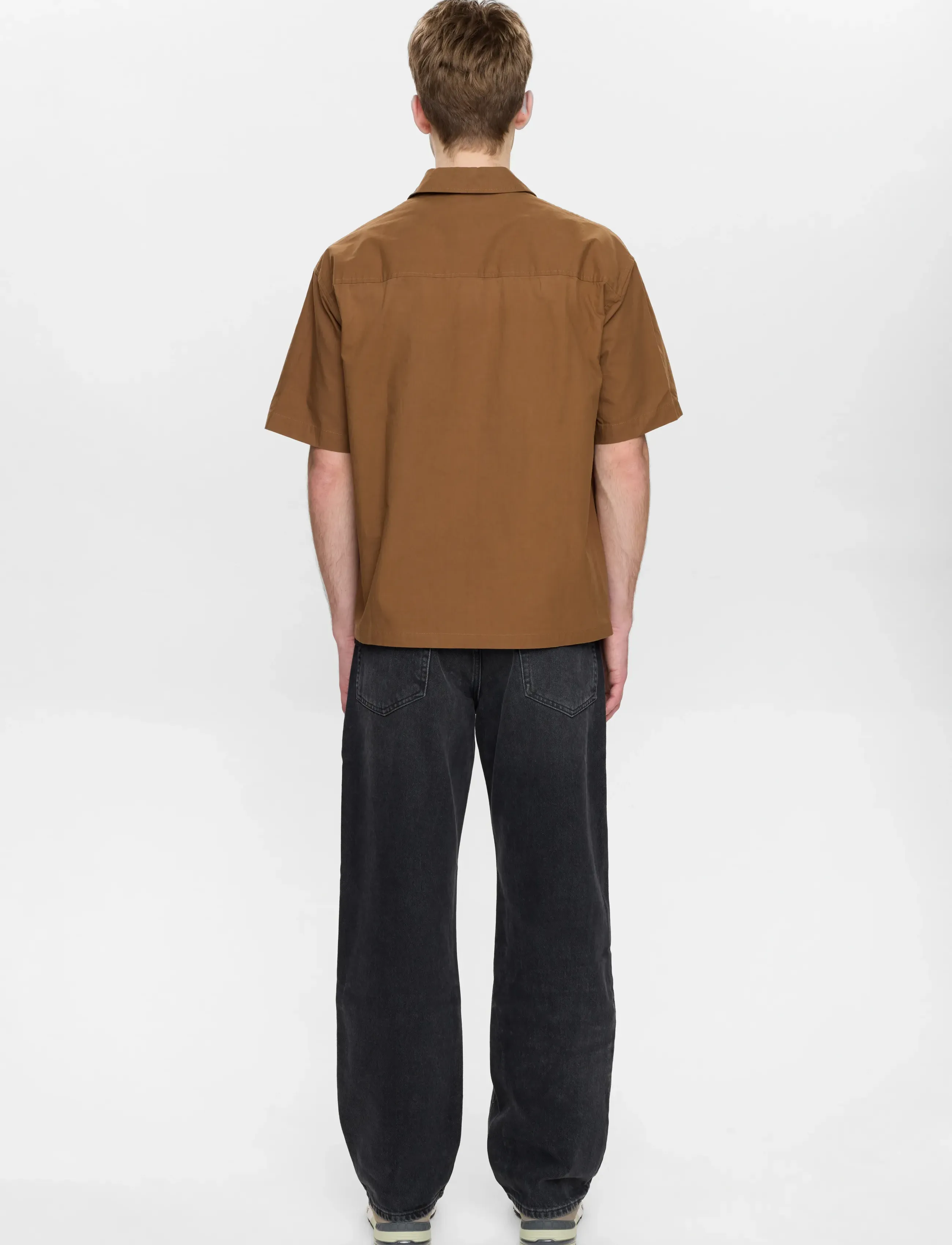 Anerkjendt AKOTTO COTTON POPLIN SS OVERSHIRT - Tøj - TEAK / brown
