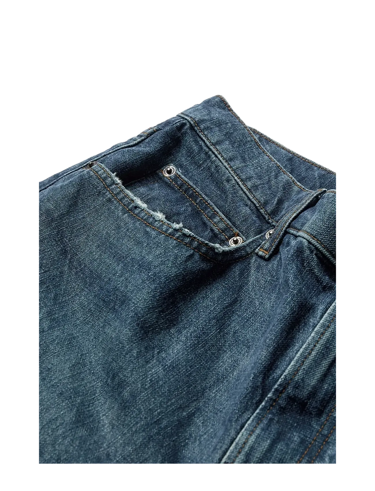 Anerkjendt - AKJONAS SHORTS - 8011 D.B OCEAN - lühikesed vabaajapüksid - dark blue ocean - 2
