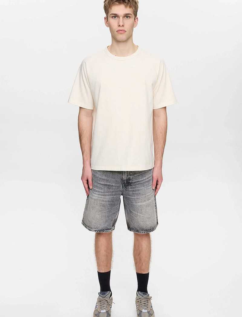 Anerkjendt - AKJONAS SHORTS - 8015 D.G ROCK - jeans shorts - dark grey rock - 4