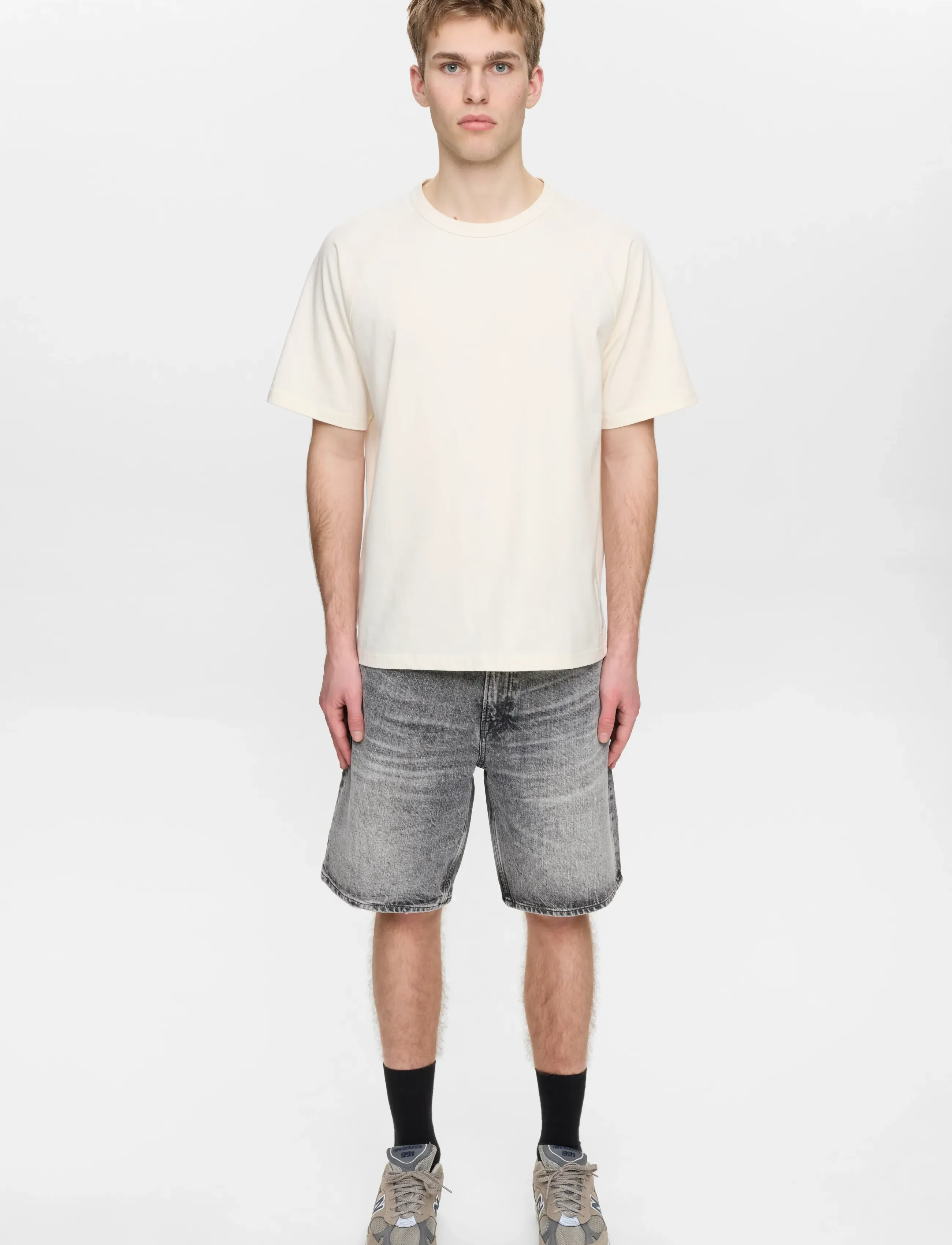 Anerkjendt - AKJONAS SHORTS - 8015 D.G ROCK - jeans shorts - dark grey rock - 4