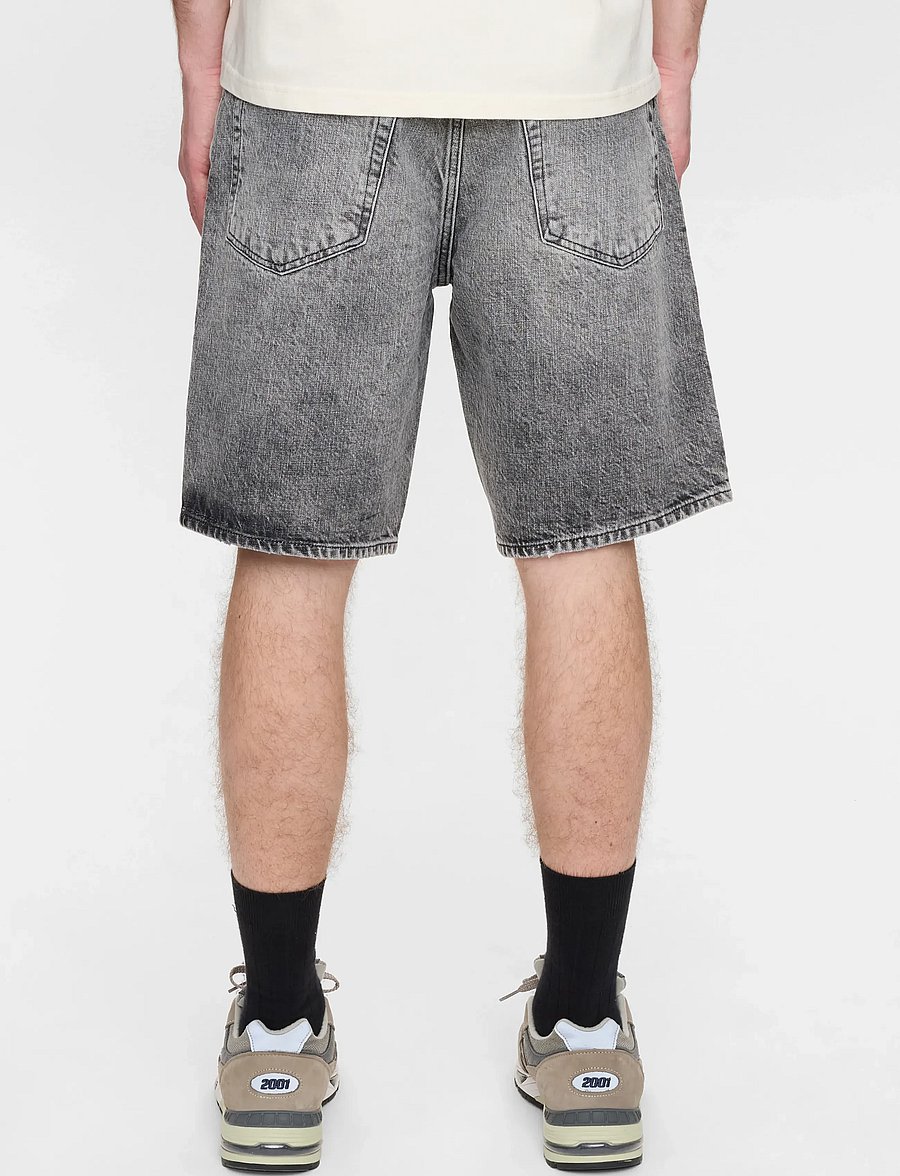 Anerkjendt - AKJONAS SHORTS - 8015 D.G ROCK - jeansshorts - dark grey rock - 5