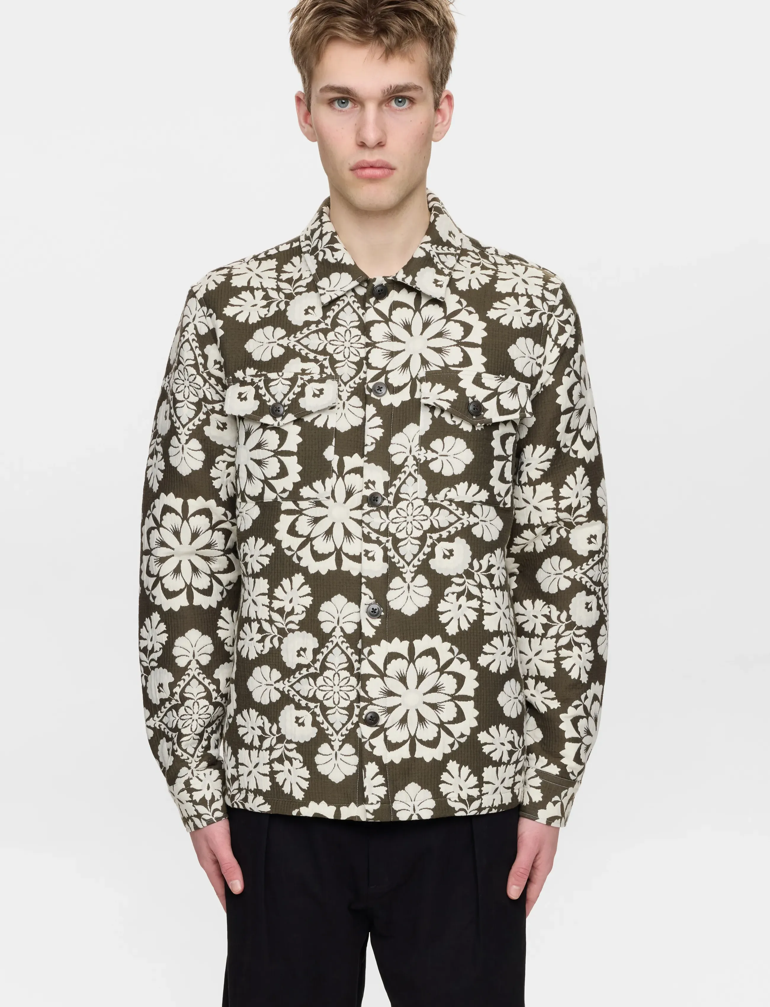 Anerkjendt - AKOSCAR FLOWER JACQ OVERSHIRT - kollektionen - forest night - 2