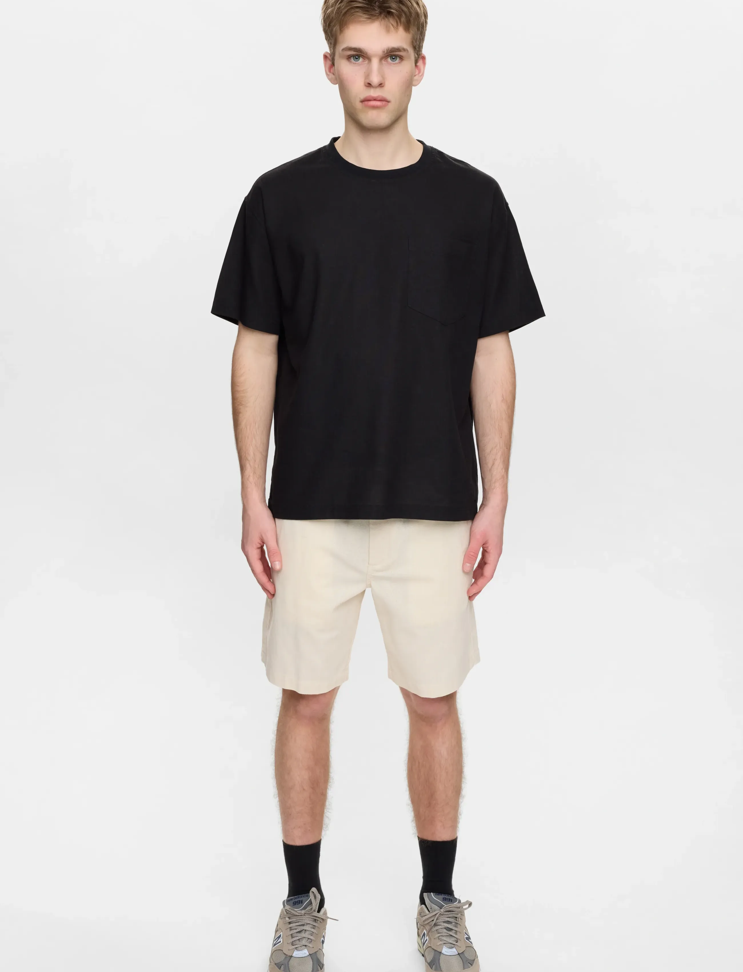 Anerkjendt - AKJAMES COT/LINEN/VIS ELA SHORTS - casual shorts - brown rice melange - 5