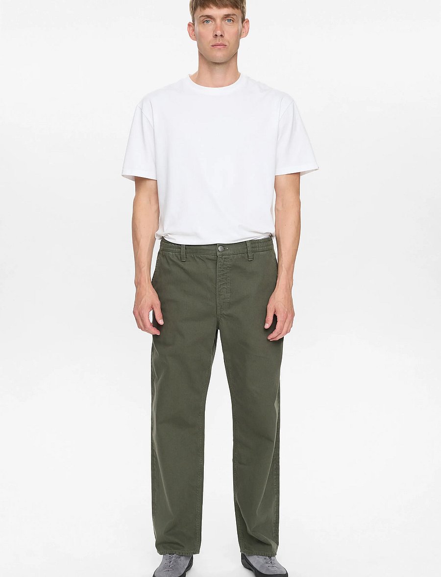 Anerkjendt - AKJONAS ELA TWILL PANTS - chino-püksid - forest night - 0