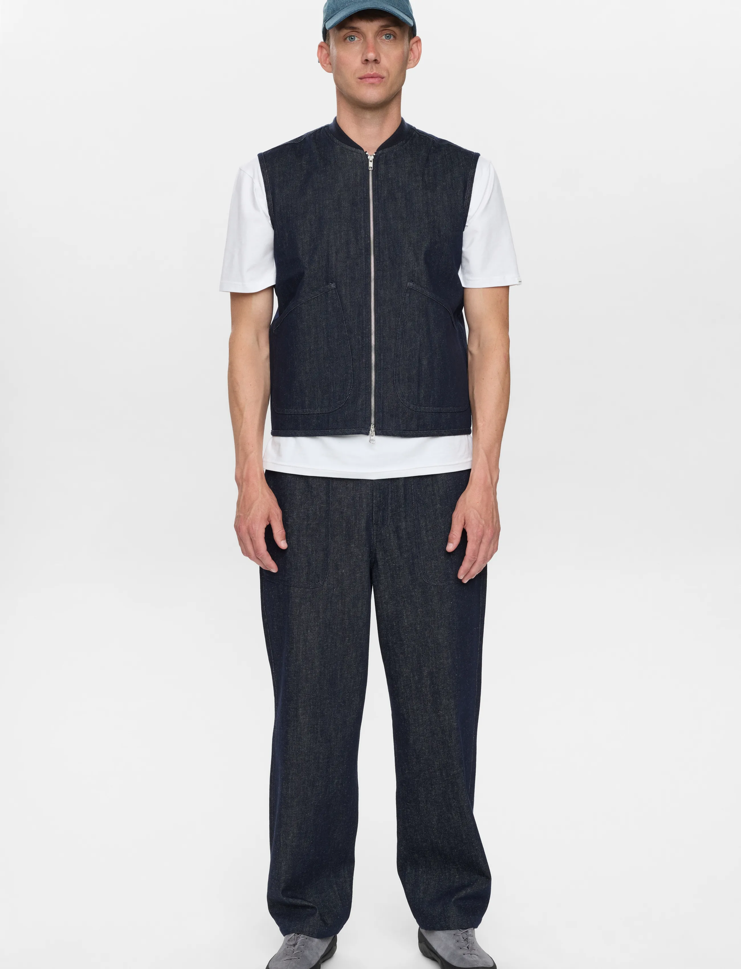 Anerkjendt Akrobin Denim Gilet, XXL, Oberbekleidung, Marineblau - Westen, Männerswear