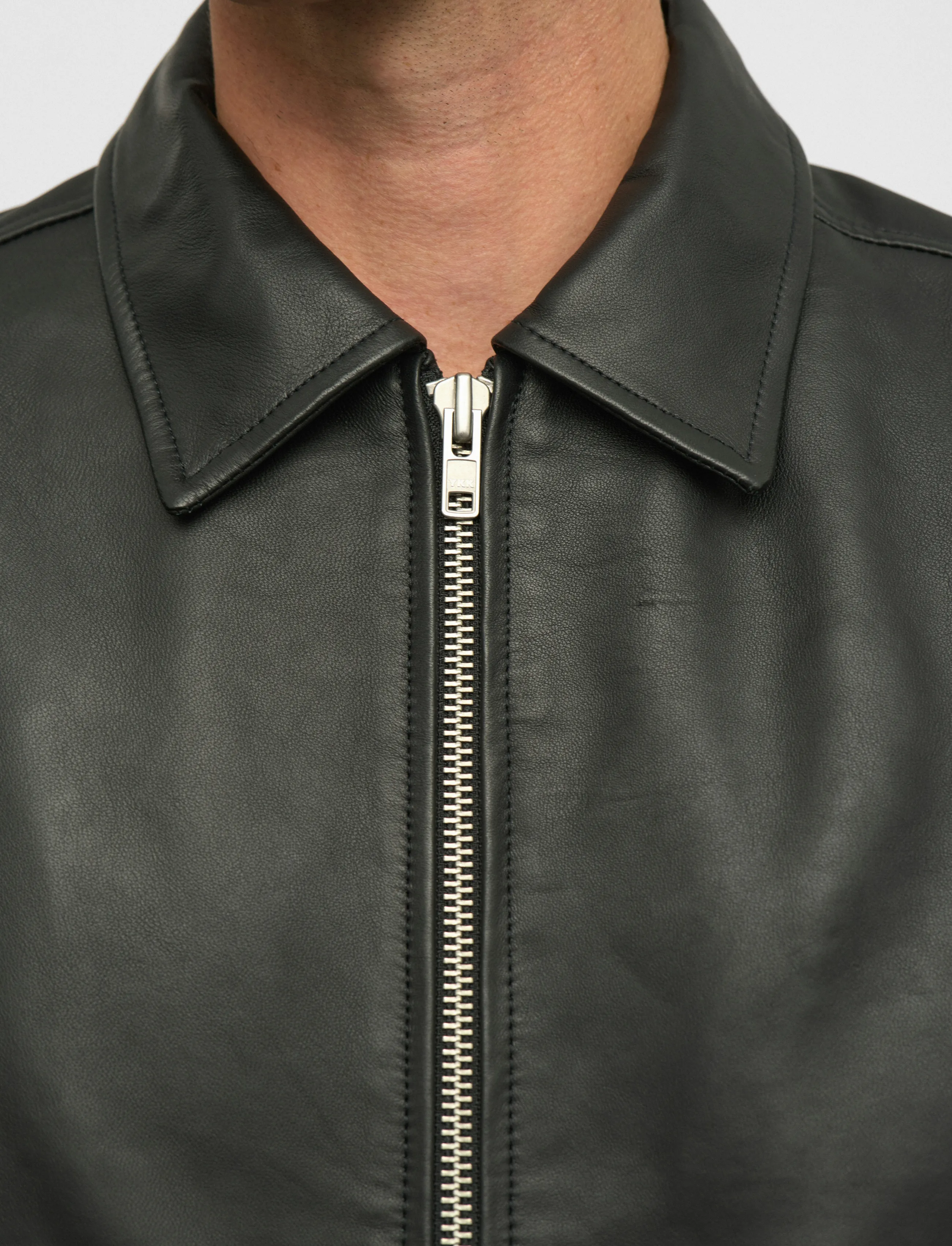 Anerkjendt - AKCARL LEATHER JACKET - sügisjoped - caviar - 4