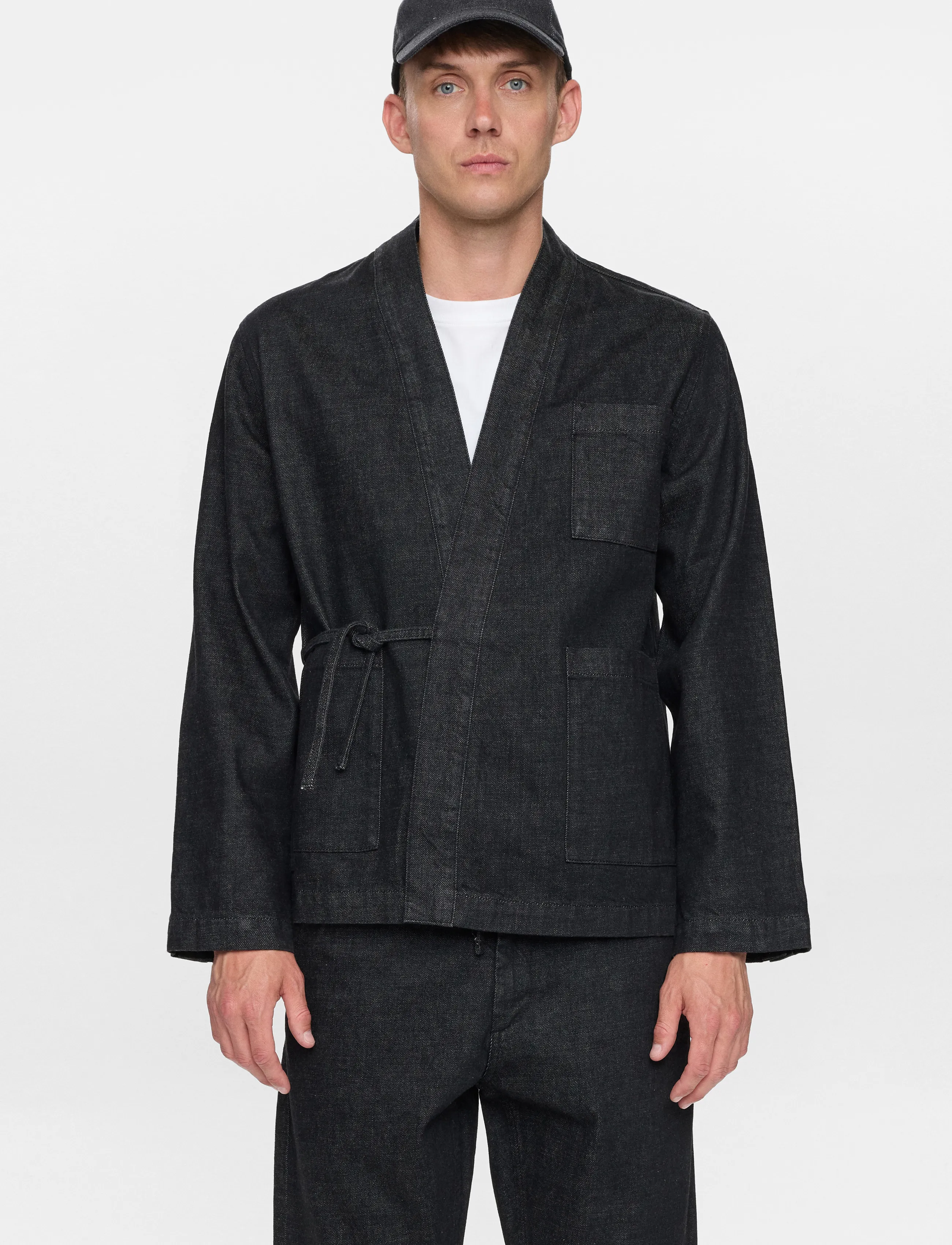 Anerkjendt - AKJESPER SELVEDGE DENIM KIMONO - unlined denim jackets - black - 4