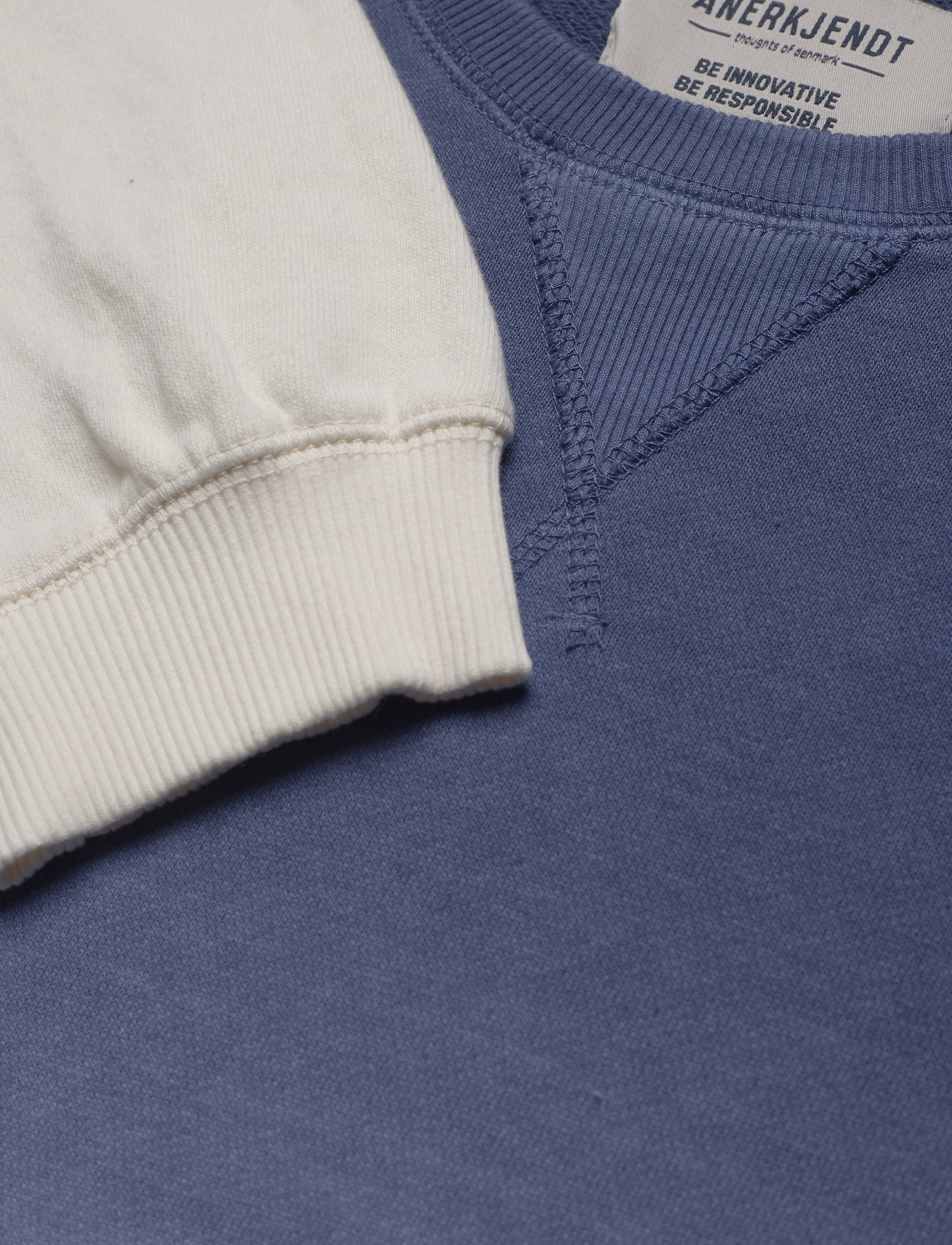 Anerkjendt - AKNOX SWEAT - sapphire - 2