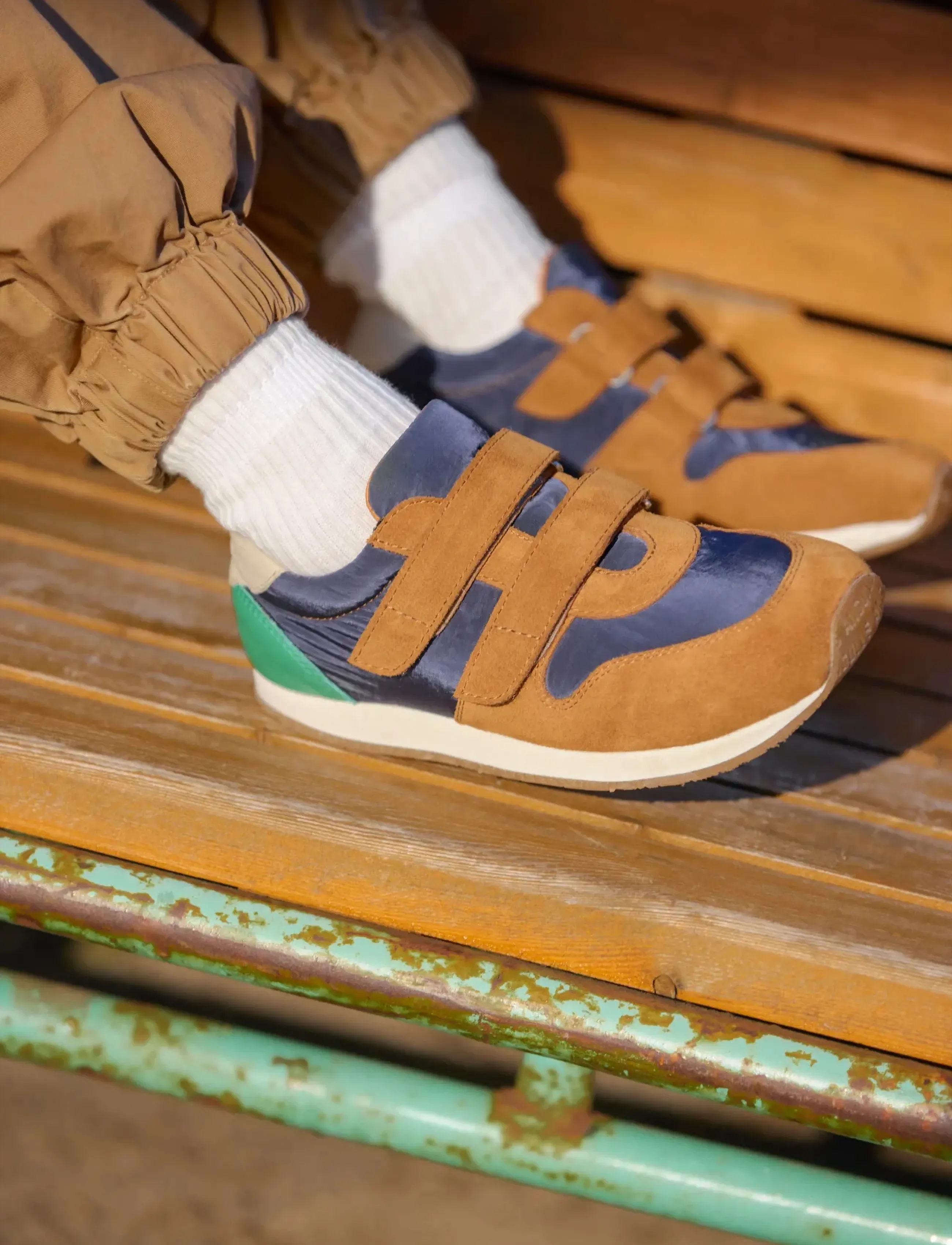 ANGULUS Shoes Flat With Velcro, Børn, Velcro Sneakers, Brun, Str: 29