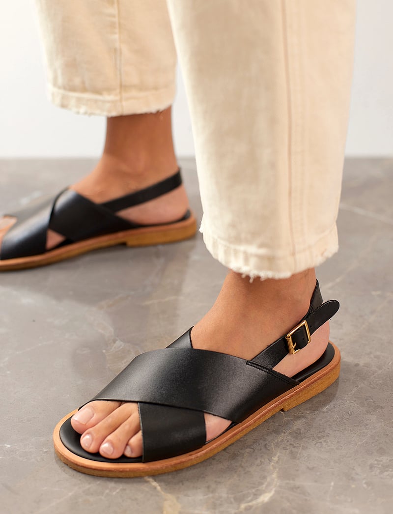 ANGULUS - Sandals - flat - open toe - op - flade sandaler - 1785 black - 0