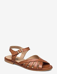 ANGULUS - Sandals - flat - open toe - op - flache sandalen - 1789 tan - 0