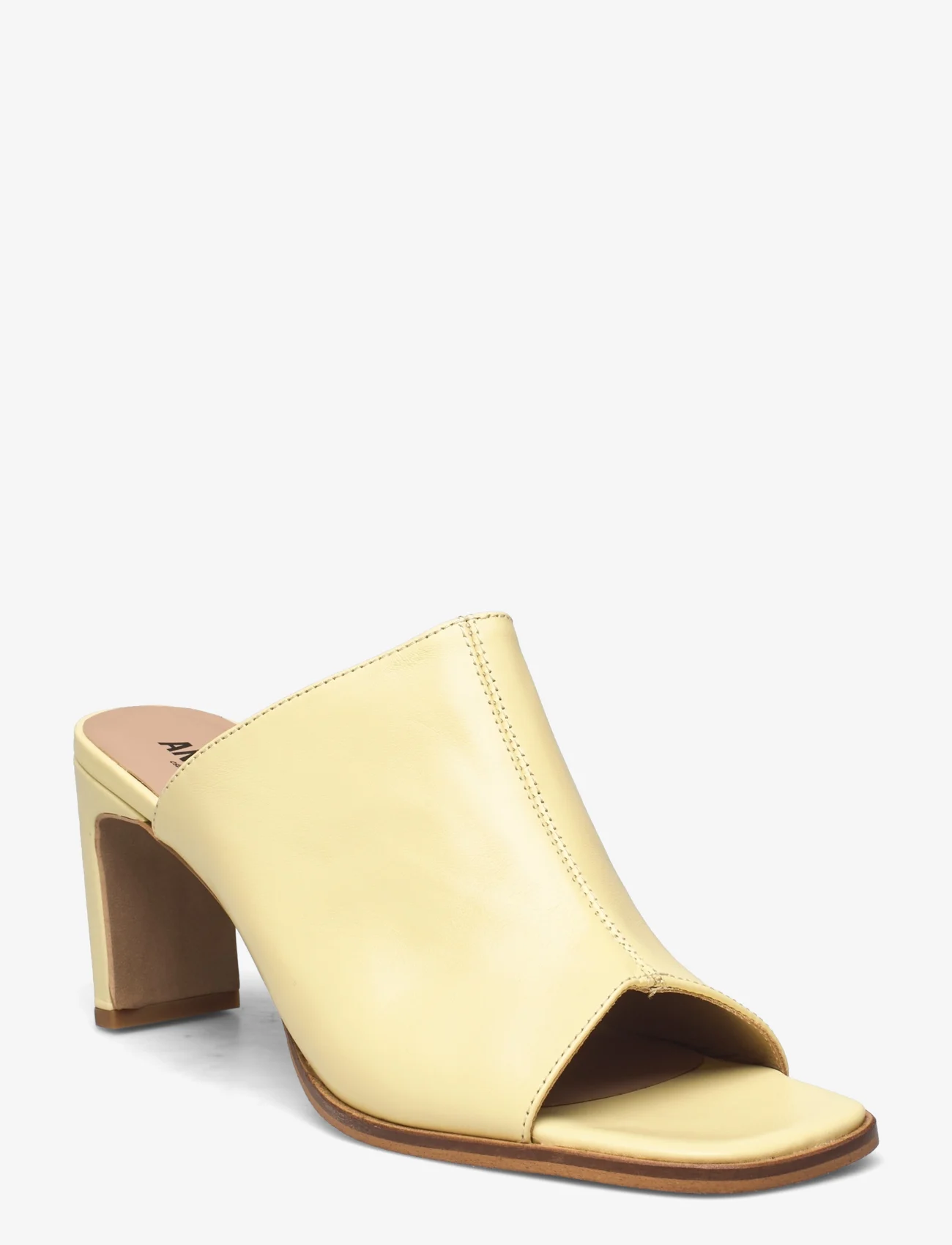 ANGULUS - Sandals - Block heels - mules med klack - 1495 light yellow - 0