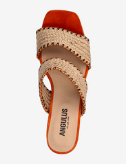 ANGULUS - Sandals - Block heels - festkläder till outletpriser - 2063/2225 raffia/orange - 3