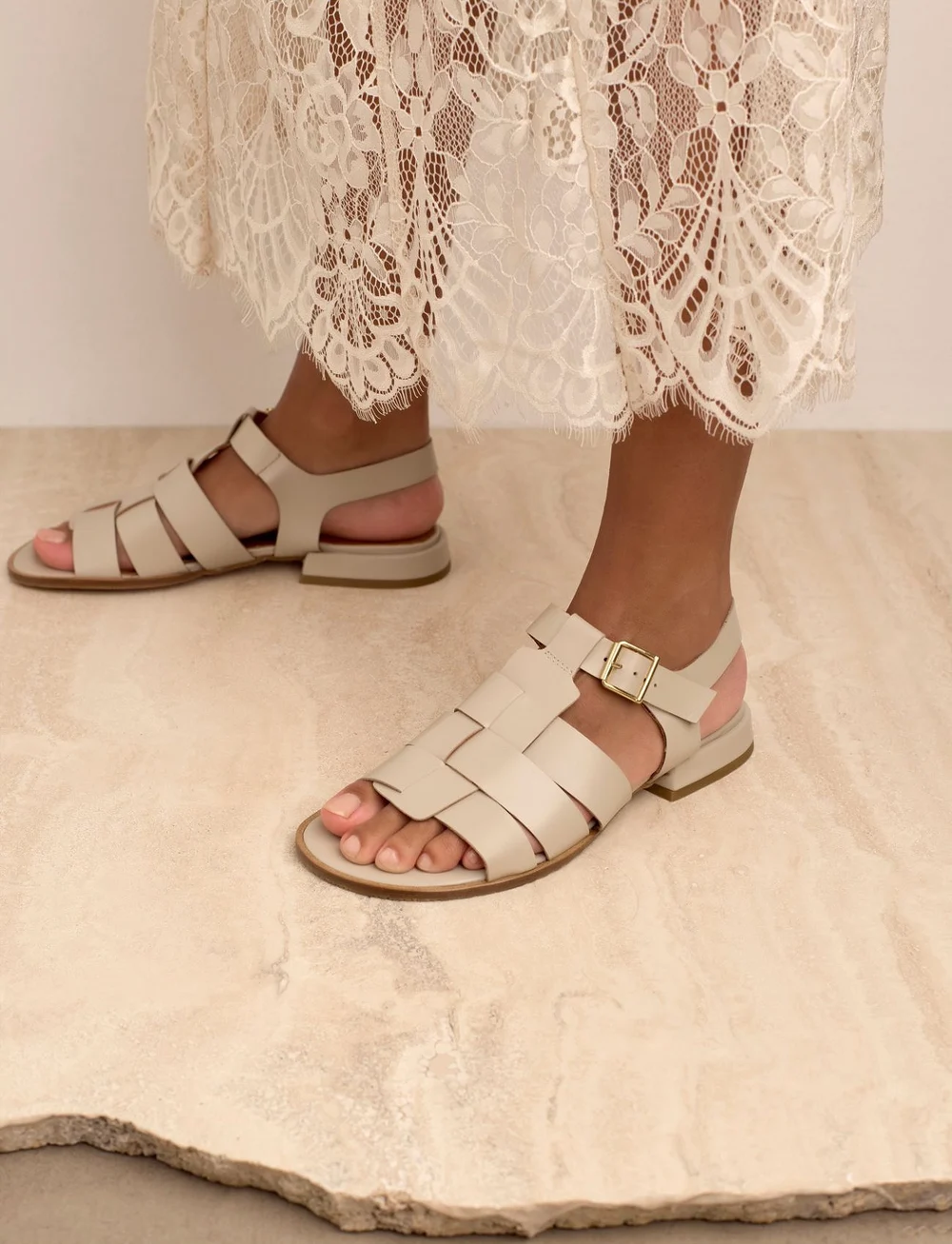 ANGULUS - Sandals - flat - open toe - op - platta sandaler - 2816 beige - 0