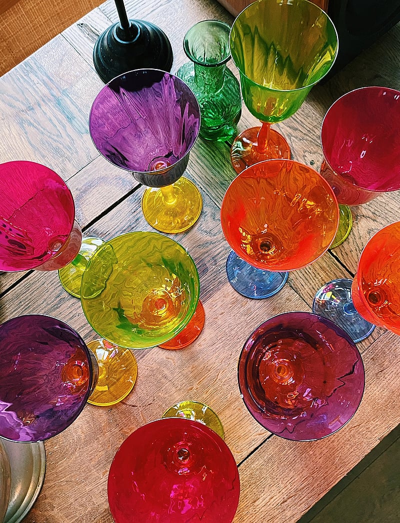 Anna + Nina - Multicoloured Wine Glass Set of 4 - valge veini pokaalid - multicolor - 3